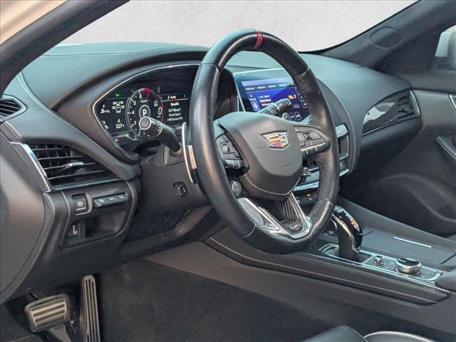 2023 Cadillac CT5 photo 2