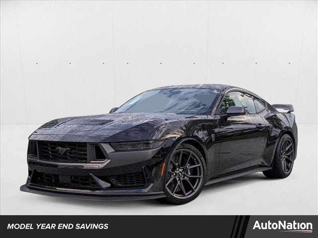 2025 Ford Mustang Dark Horse's photo
