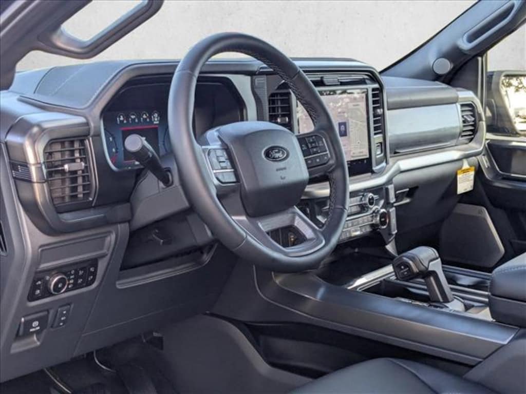 New 2025 Ford F-150 LARIAT Truck SuperCrew Cab
