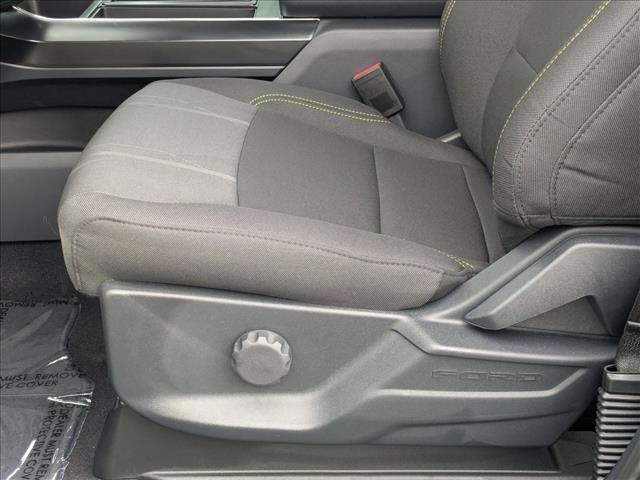 2025 Ford F-150 STX photo 4