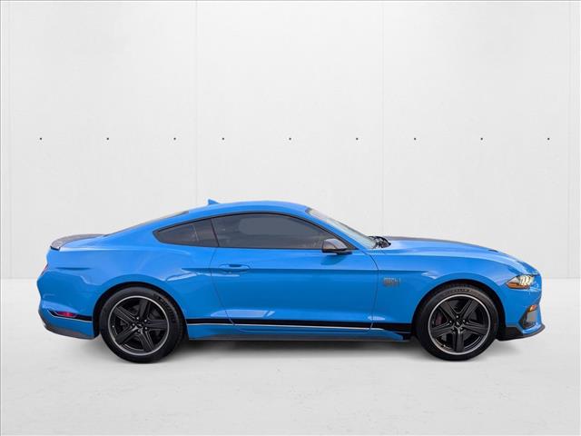 2023 Ford Mustang Mach 1 photo 4