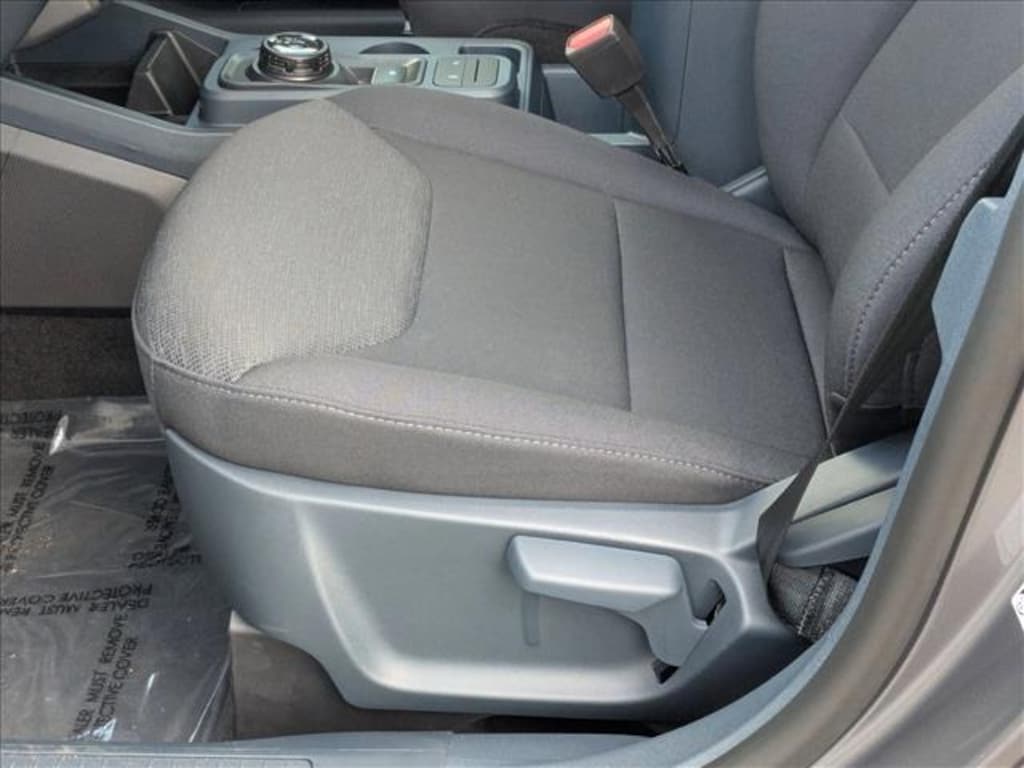 New 2025 Ford Maverick XL Truck SuperCrew