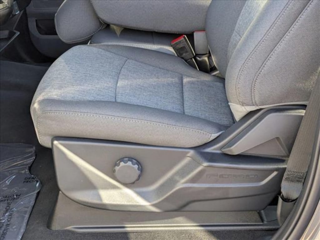 New 2026 Ford F-250 XL Truck Crew Cab