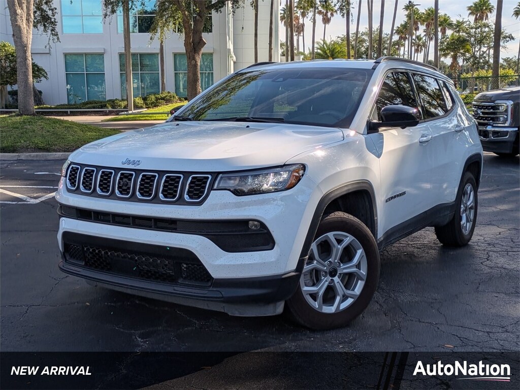 Used 2025 Jeep Compass Latitude SUV