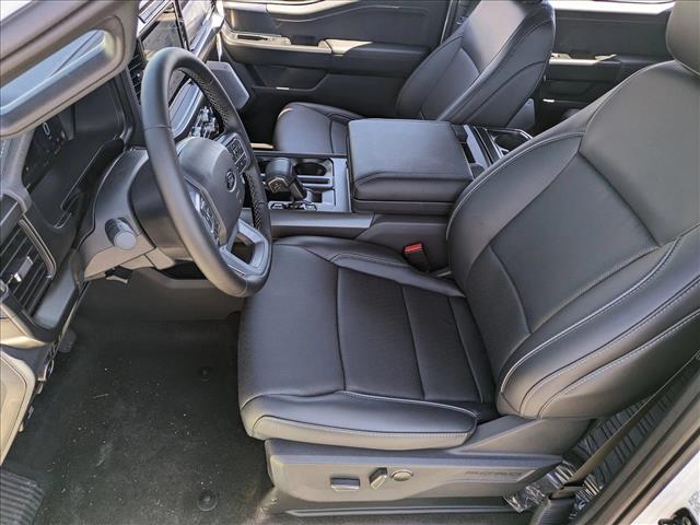 2025 Ford F-150 Lariat photo 4