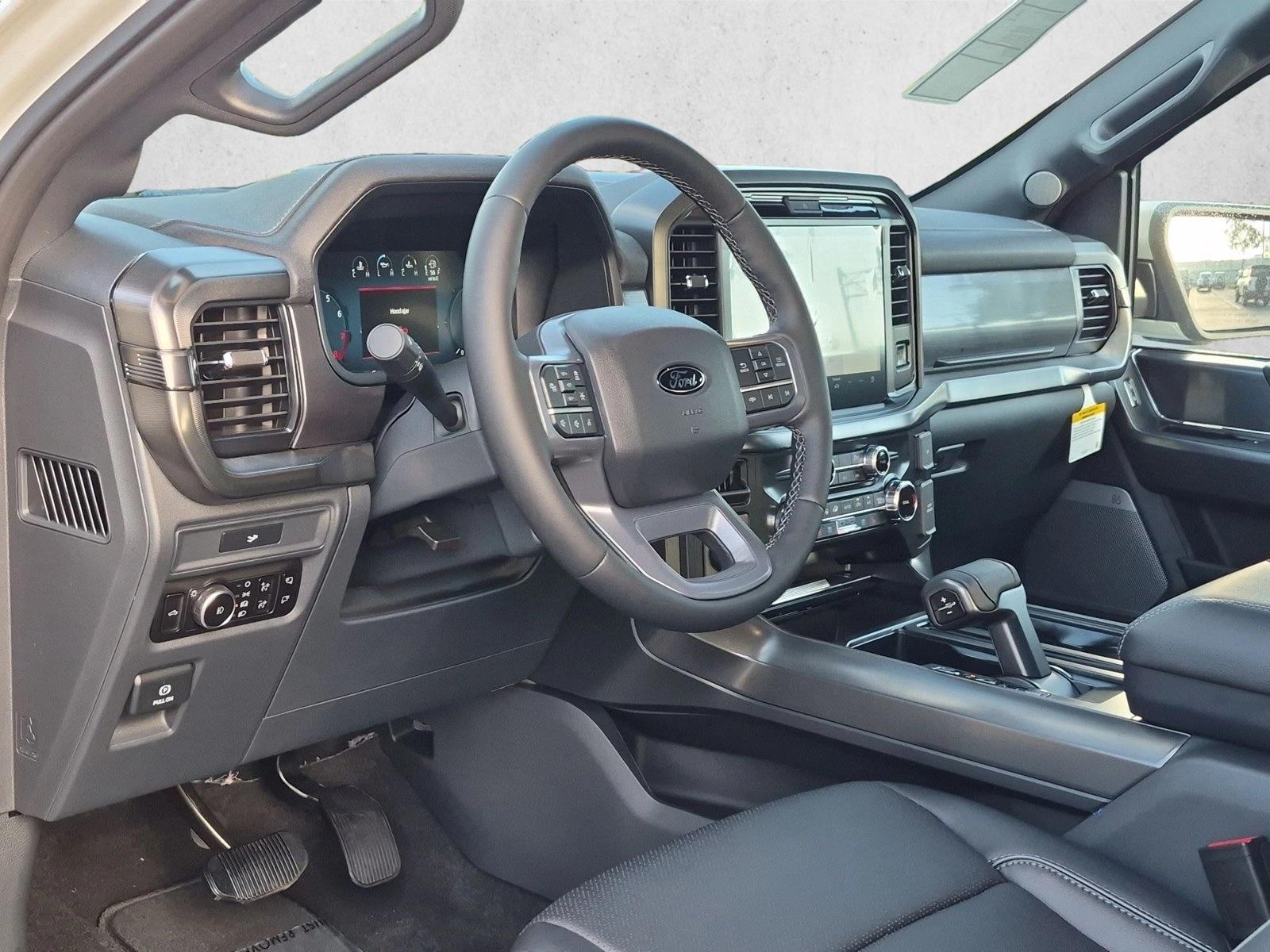 New 2026 Ford F-150 LARIAT Truck SuperCrew Cab
