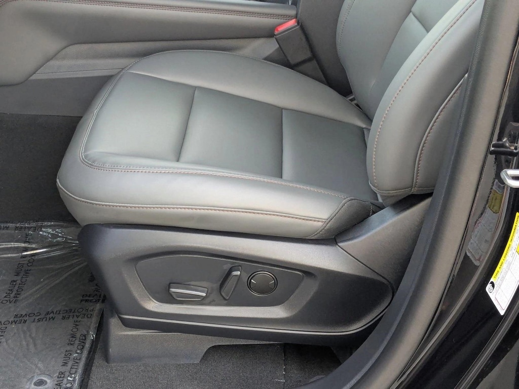 New 2026 Ford Explorer Active w/200A Pkg SUV