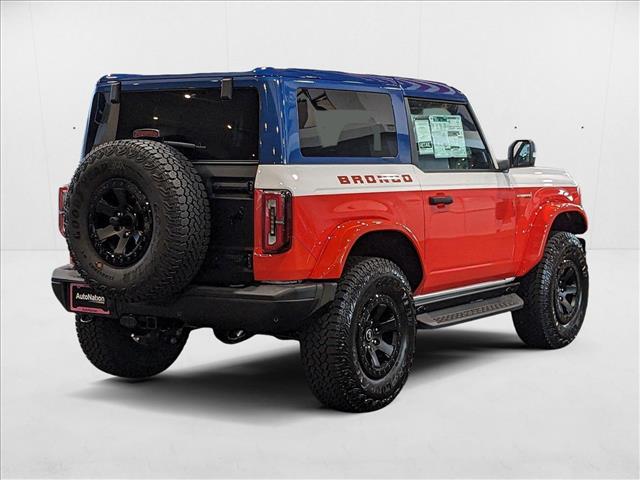 2025 Ford Bronco First Edition photo 2