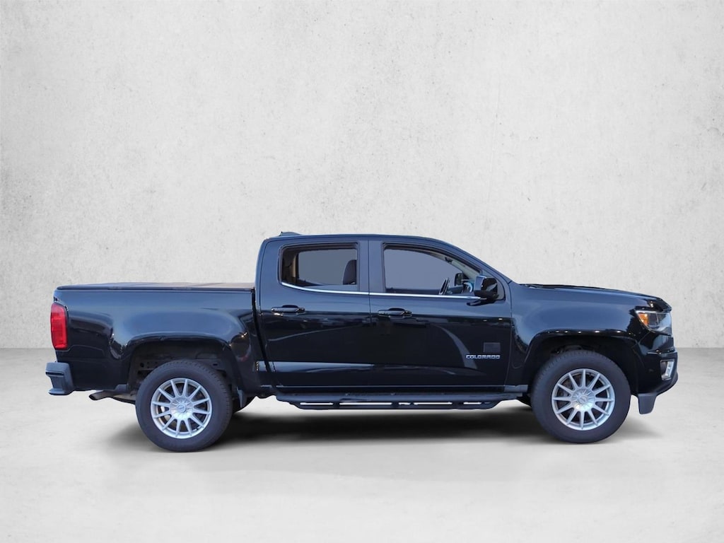 Used 2019 Chevrolet Colorado 2WD LT Truck Crew Cab