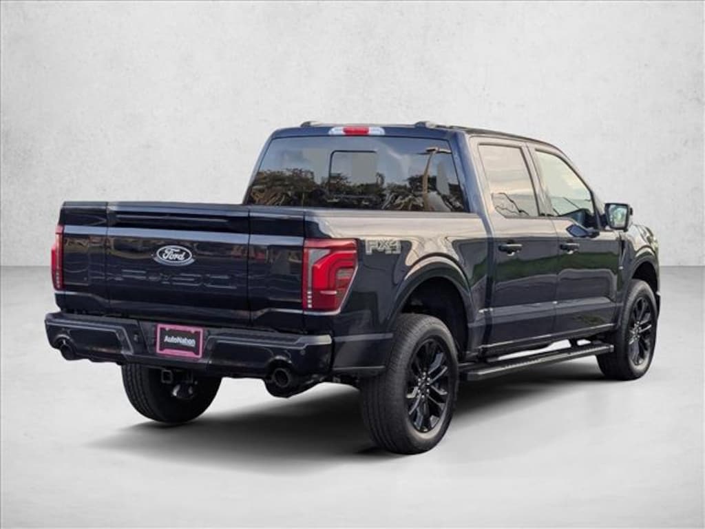 New 2025 Ford F-150 LARIAT Truck SuperCrew Cab