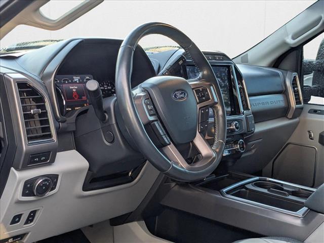 2022 Ford F-450 Limited photo 2