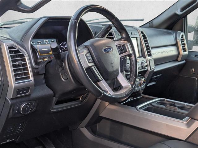 2017 Ford F-350 Platinum photo 2