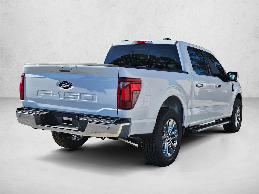 New 2026 Ford F-150 XLT Truck SuperCrew Cab