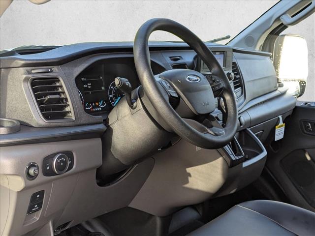 2025 Ford Transit photo 3
