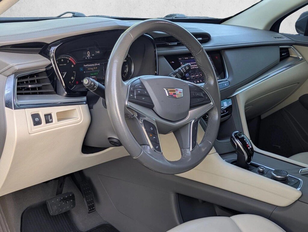 Used 2020 CADILLAC XT5 Premium Luxury FWD SUV