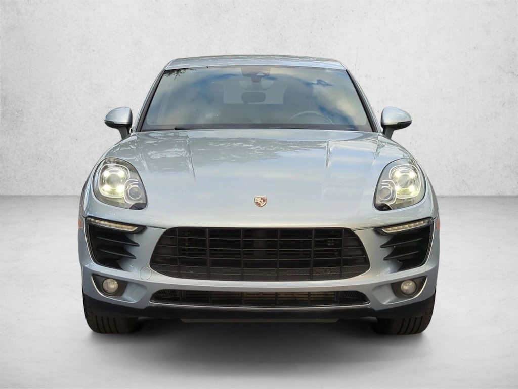 Used 2018 Porsche Macan SUV