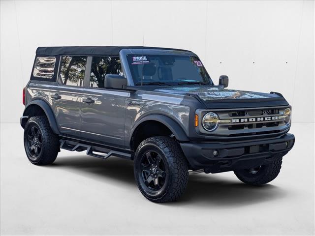 2023 Ford Bronco Big Bend photo 3