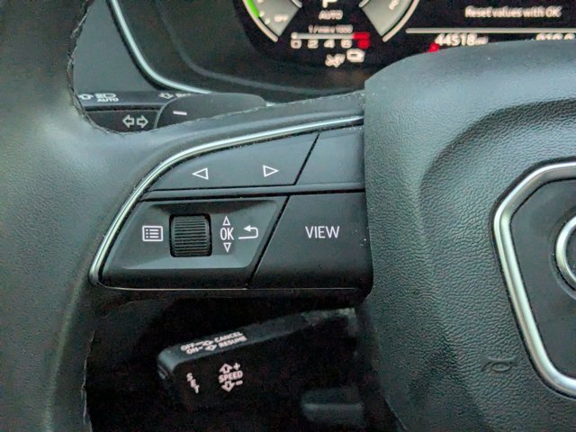 2022 Audi Q5 S line Premium photo 3