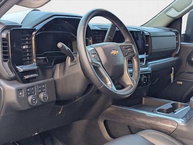 2024 Chevrolet Silverado 2500HD LTZ photo 2