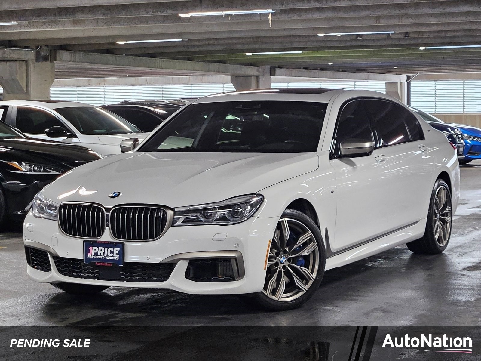 2018 BMW 7 Series M760i xDrive's photo