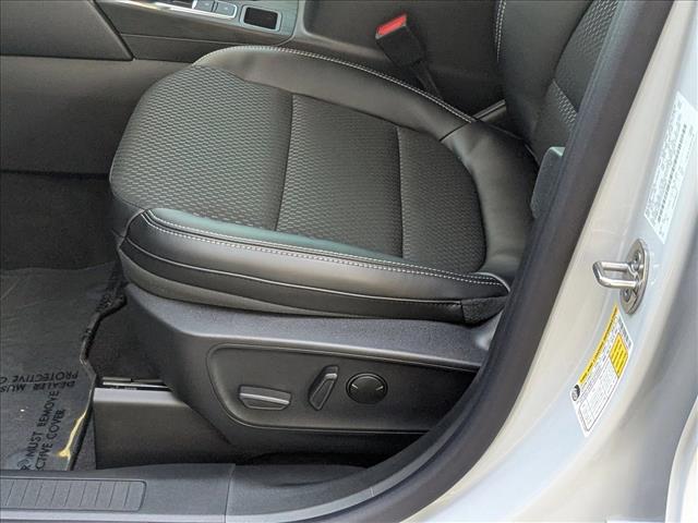 2026 Ford Escape photo 4