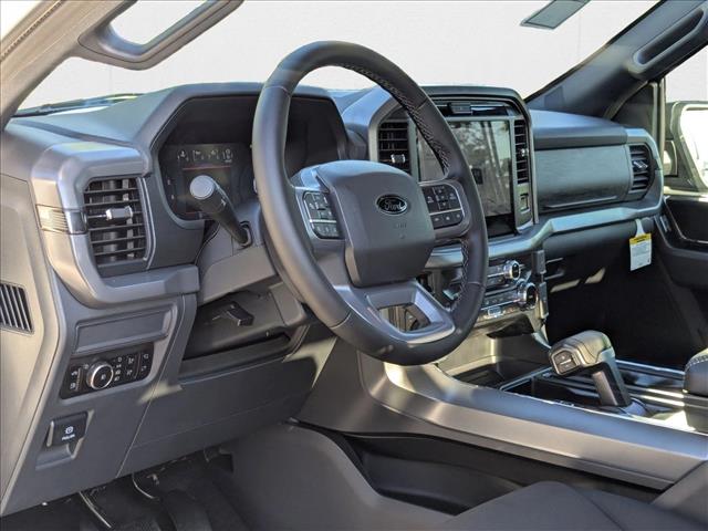 2025 Ford F-150 XLT photo 3
