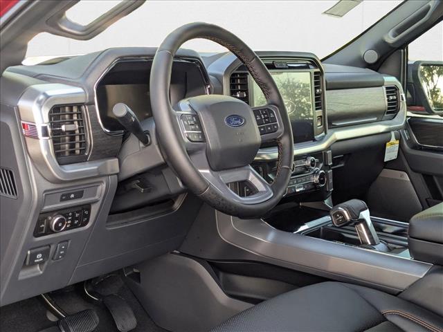 2025 Ford F-150 Lariat photo 3