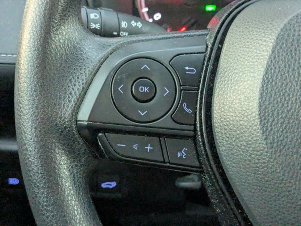 Used 2021 Toyota RAV4 XLE SUV