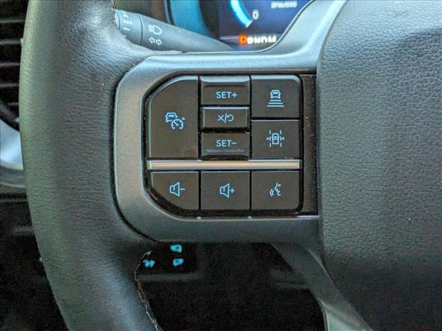 2025 Ford F-150 Lariat photo 4