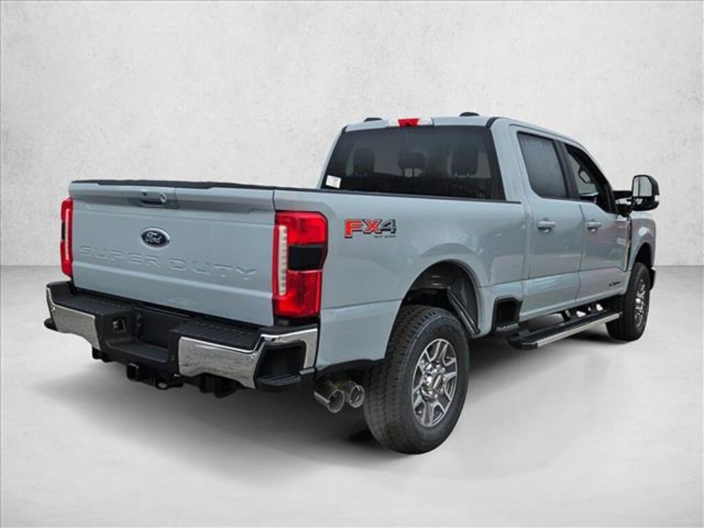 New 2026 Ford F-250 LARIAT Truck Crew Cab