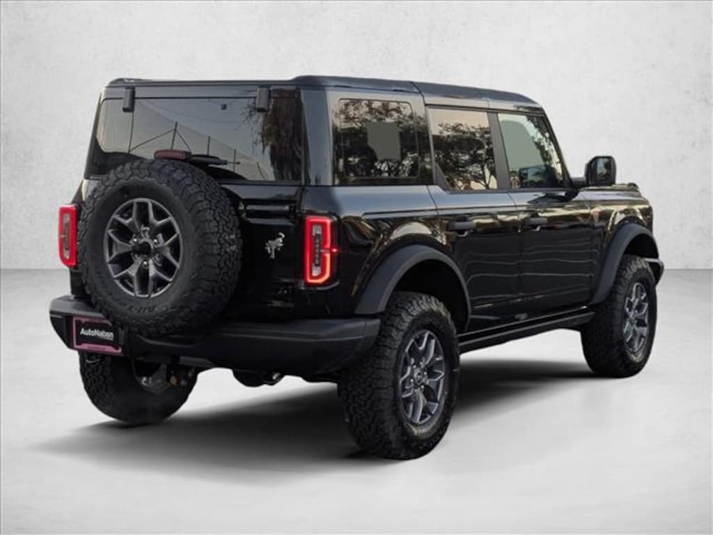 New 2025 Ford Bronco Badlands SUV