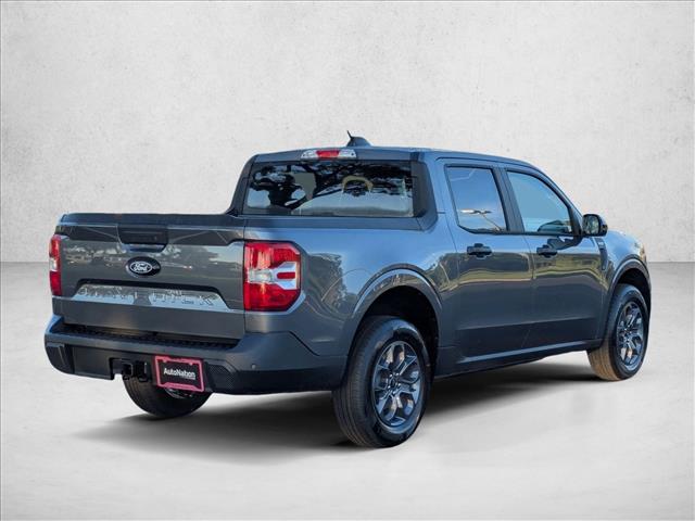 2025 Ford Maverick XLT photo 2