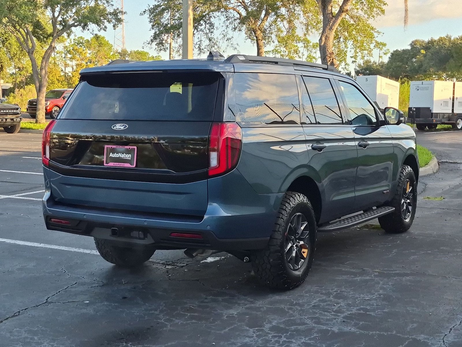 New 2027 Ford Expedition Tremor SUV