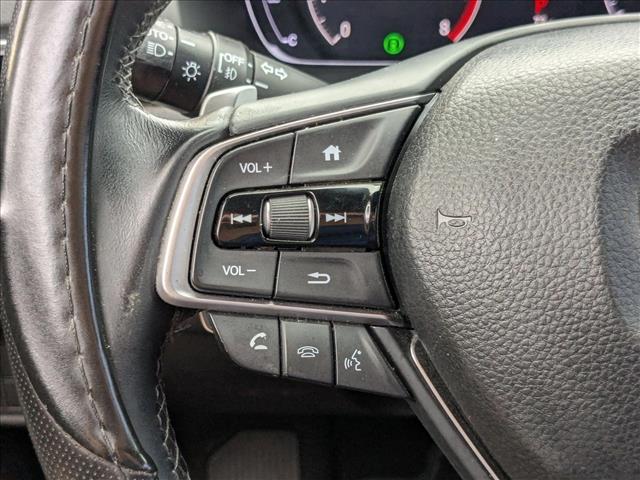 2018 Honda Accord Touring 1.5T photo 3