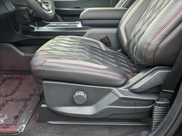 2025 Ford F-150 STX photo 4