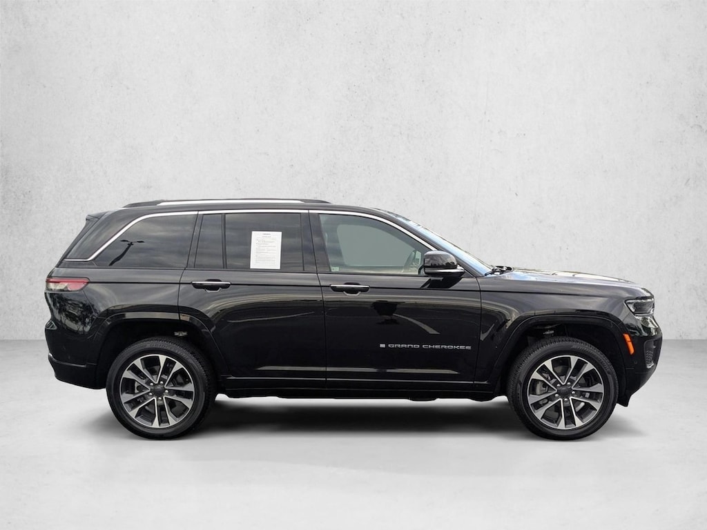 Used 2022 Jeep Grand Cherokee 4xe Overland SUV
