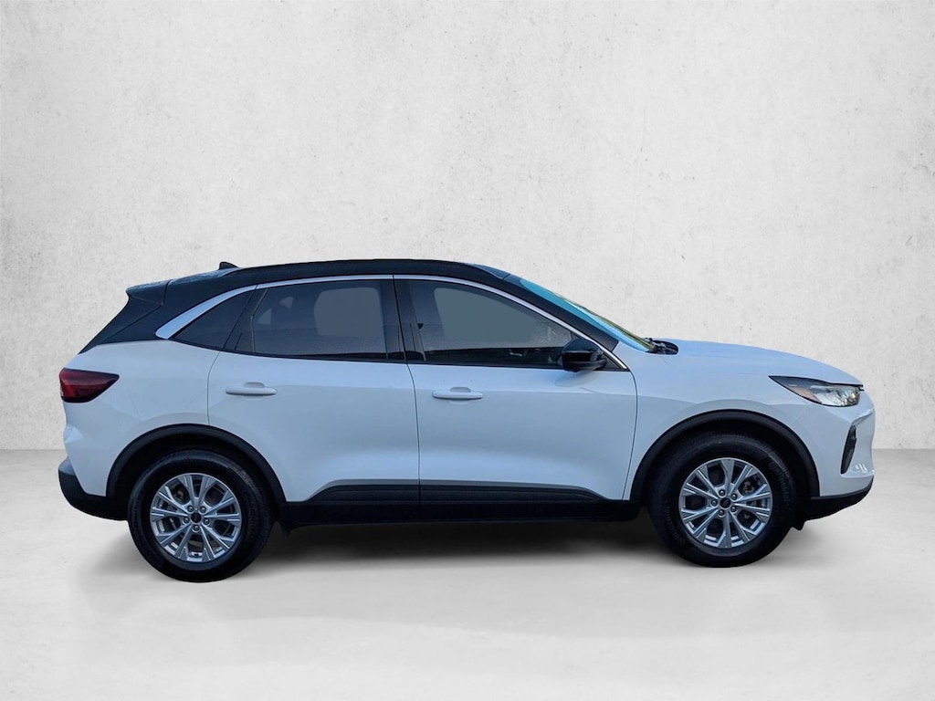 Used 2024 Ford Escape Active SUV