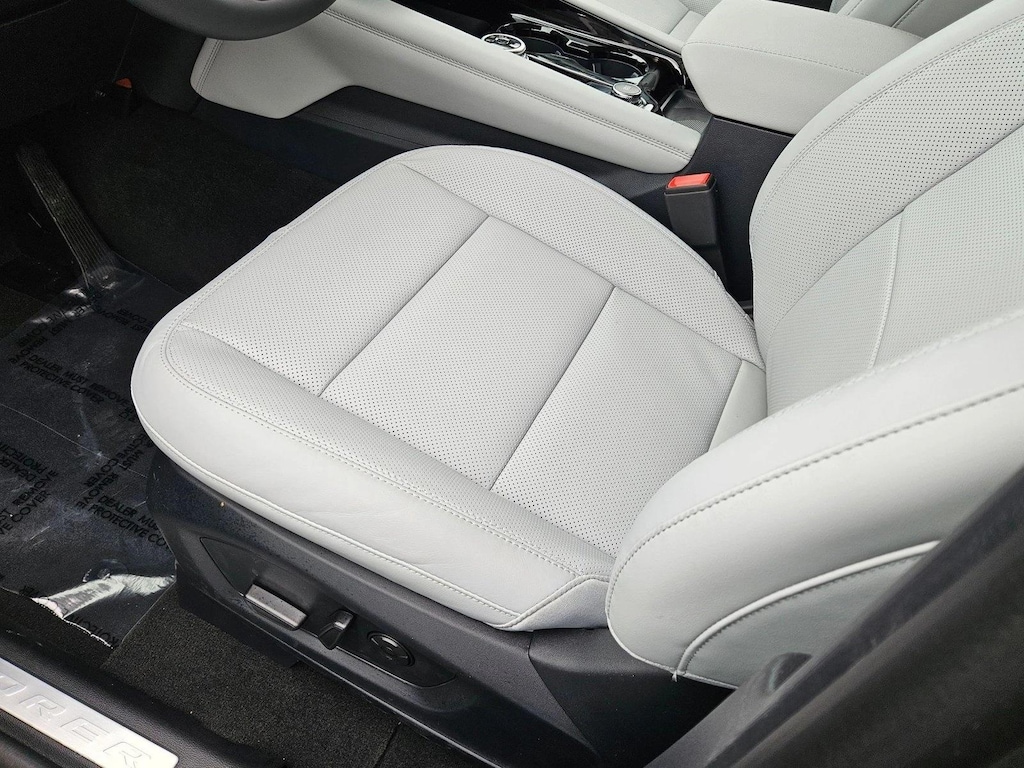 New 2026 Ford Explorer Platinum SUV