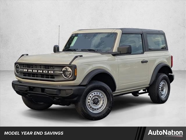 2025 Ford Bronco 2-Door Base's photo