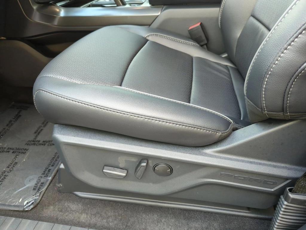 New 2026 Ford F-150 LARIAT Truck SuperCrew Cab