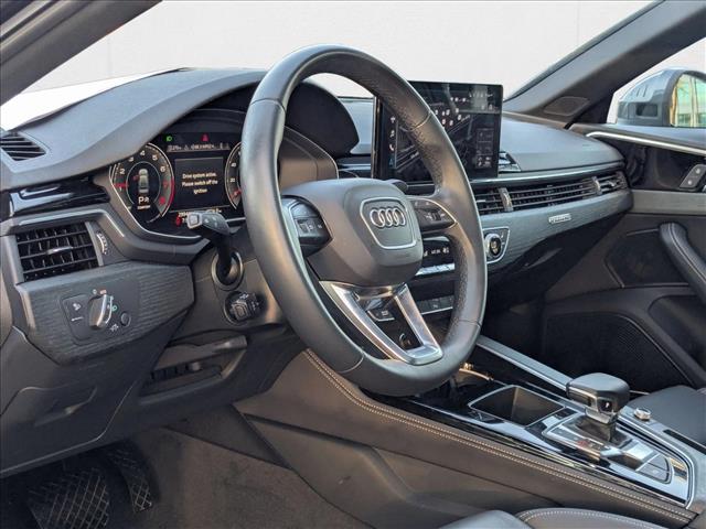 2023 Audi A4 S line Quattro Premium Plus photo 2