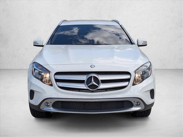 2015 Mercedes Benz GLA 250 4MATIC photo 2