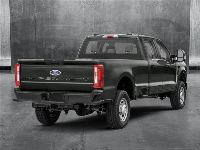2025 Ford F-350 XLT photo 2