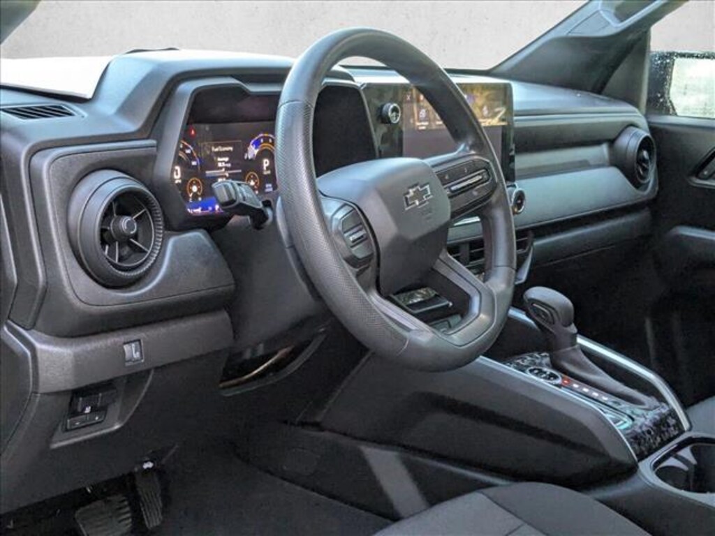 Used 2024 Chevrolet Colorado 4WD Trail Boss Truck Crew Cab