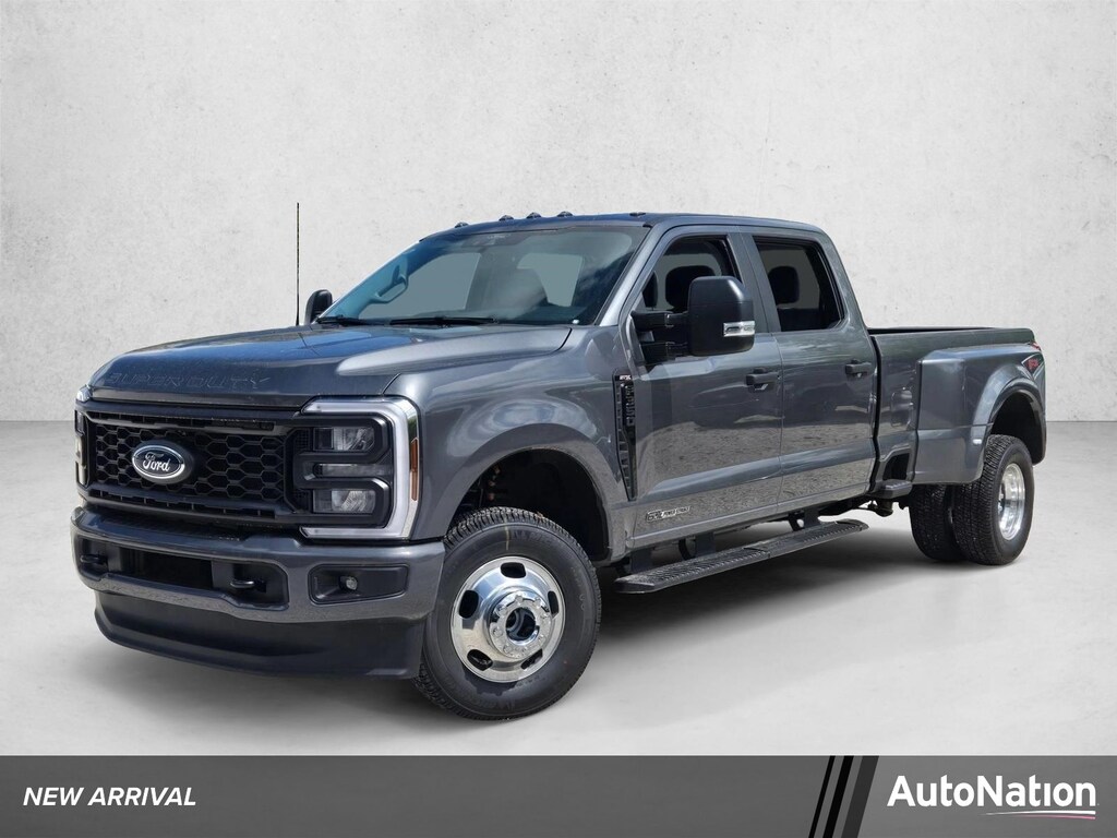 New 2026 Ford F-350 XL Truck Crew Cab