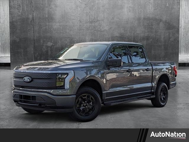 2025 Ford F-150 Lightning XLT's photo