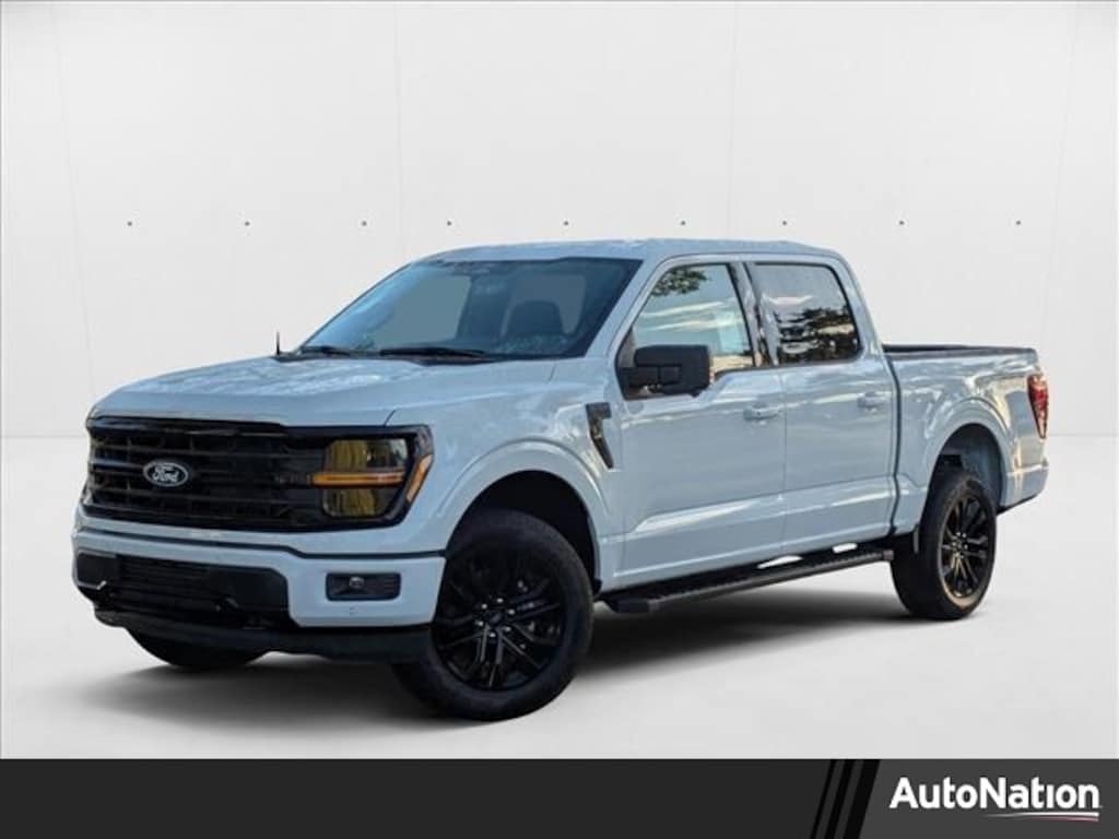 New 2025 Ford F-150 XLT Truck SuperCrew Cab