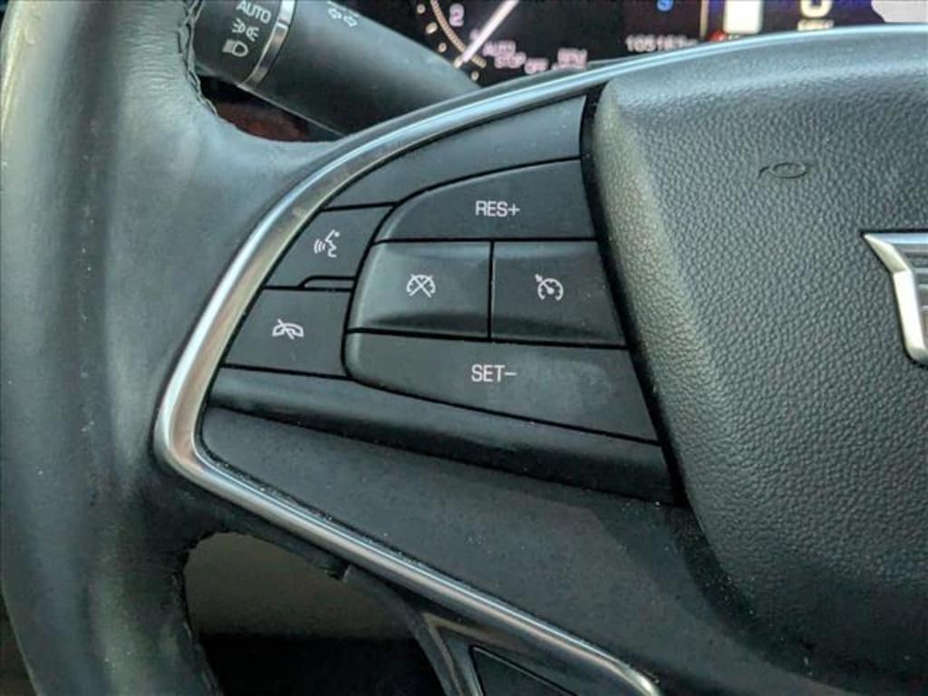 Used 2018 CADILLAC XT5 Luxury FWD SUV