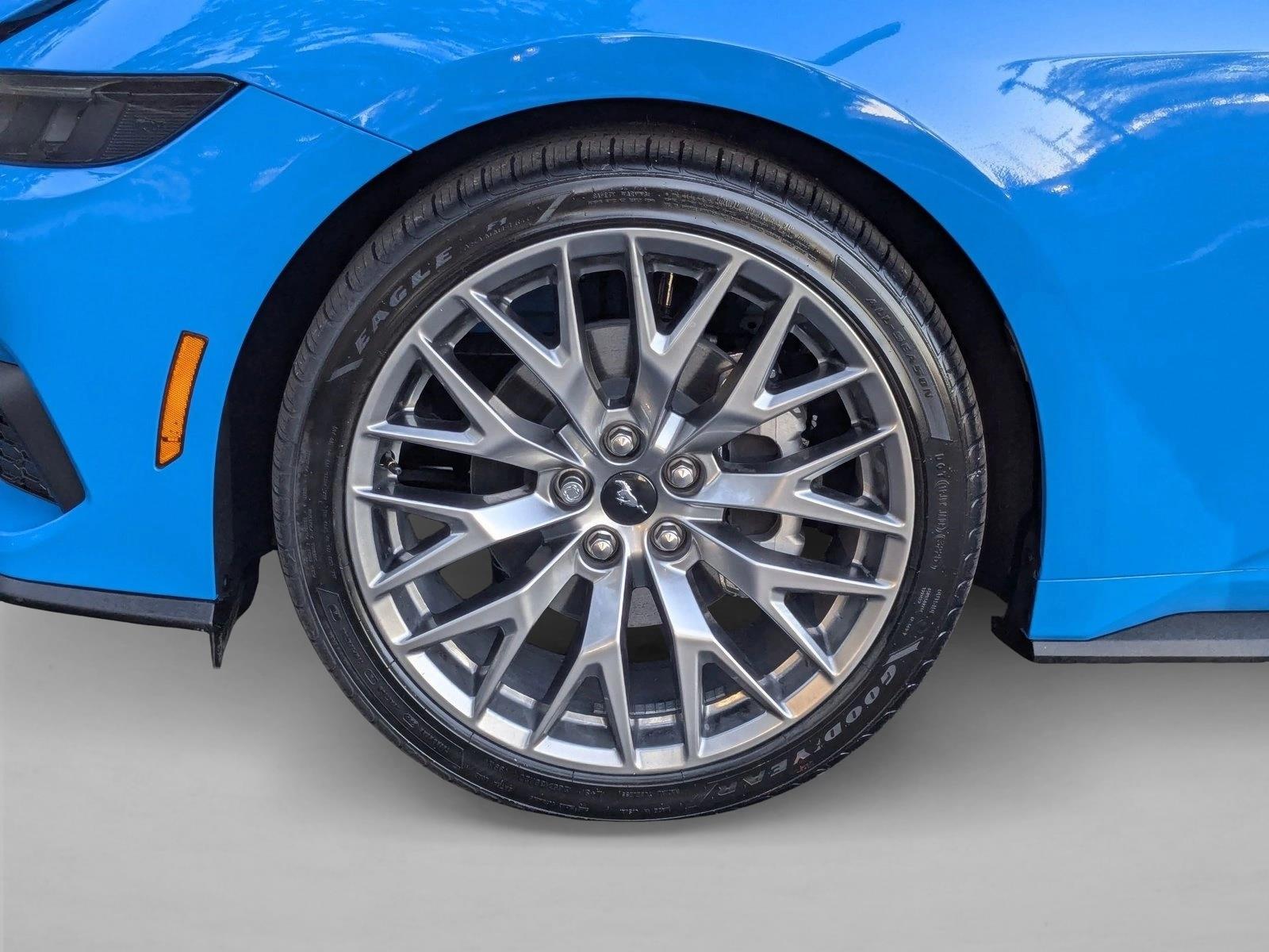 2026 Ford Mustang EcoBoost Premium Fastback - Photo 9