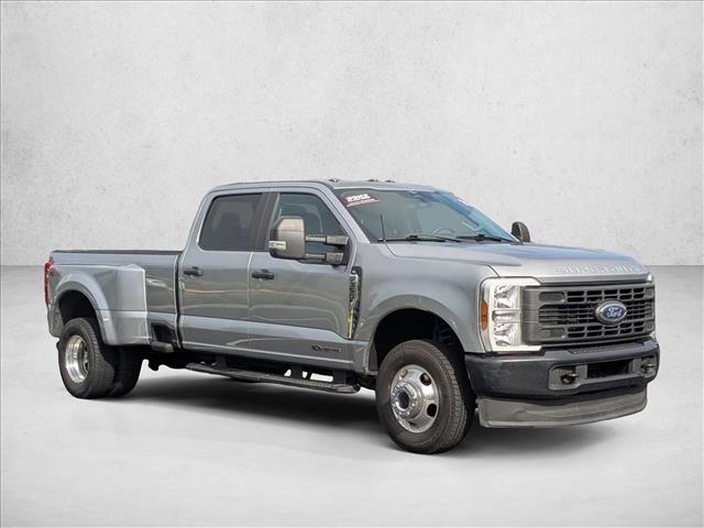 2023 Ford F-350 XL photo 3